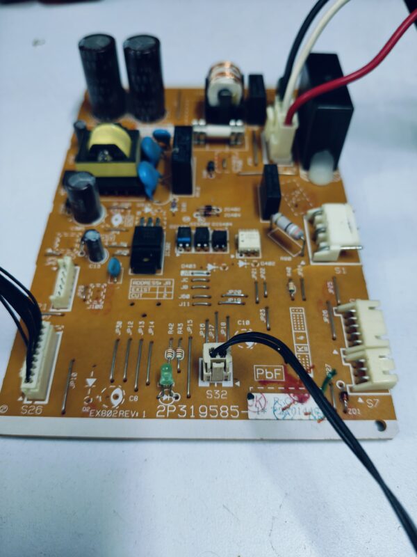 DAIKIN INVERTER AC INDOOR PCB BOARD - Image 3