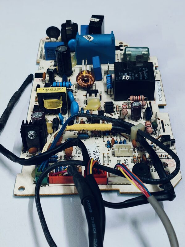 UNIVERSAL AC (RECONNECT) INDOOR PCB - Image 2